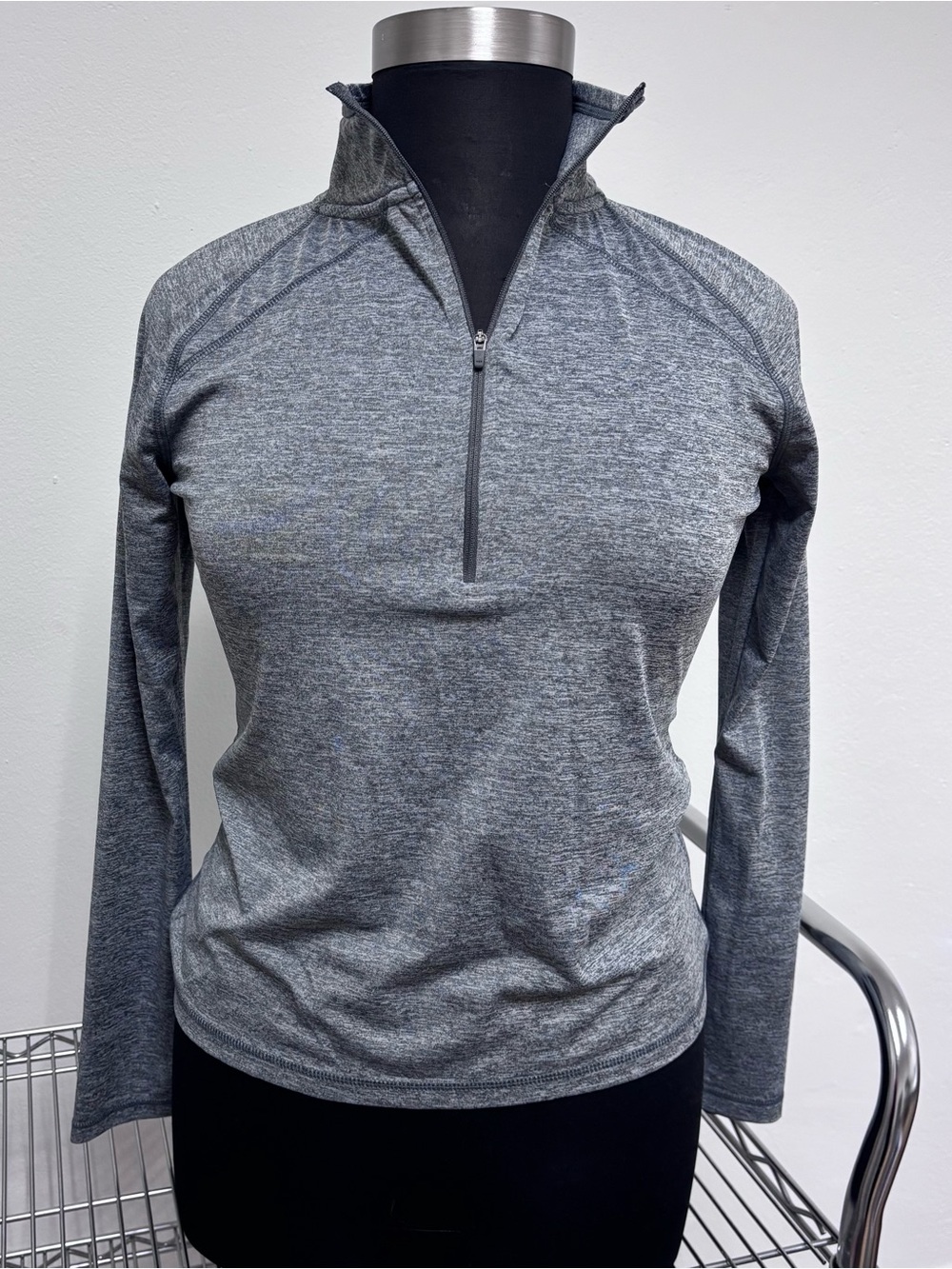 Ascend Performance 1/4 Zip Pullover – Women’s Medium
